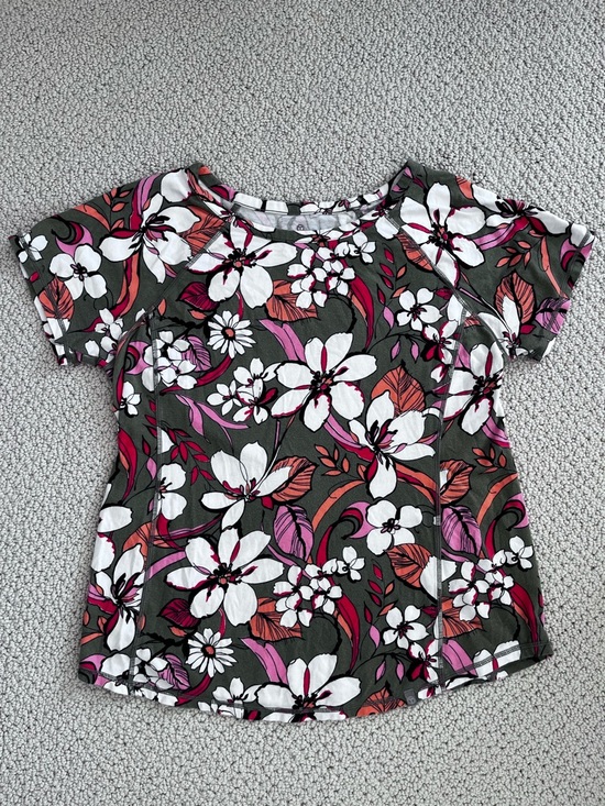 Talbots Tops - Talbots Floral T-Shirt Size Medium
